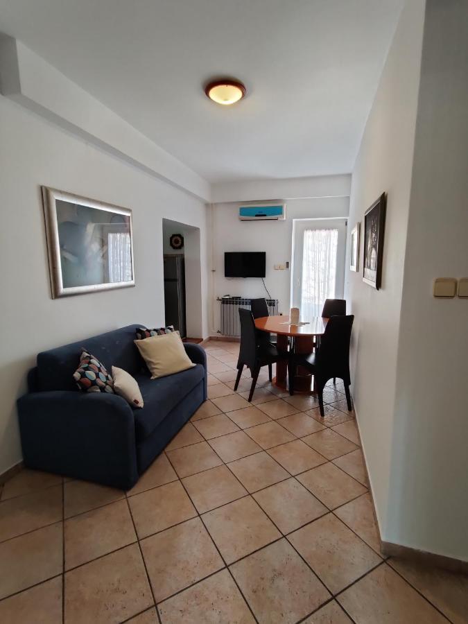 Biuk Apartments Novi Vinodolski Zewnętrze zdjęcie
